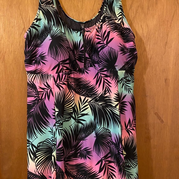 Torrid Wireless Long Zip-Front Swim Dress with Shorts - Picture 7 of 7